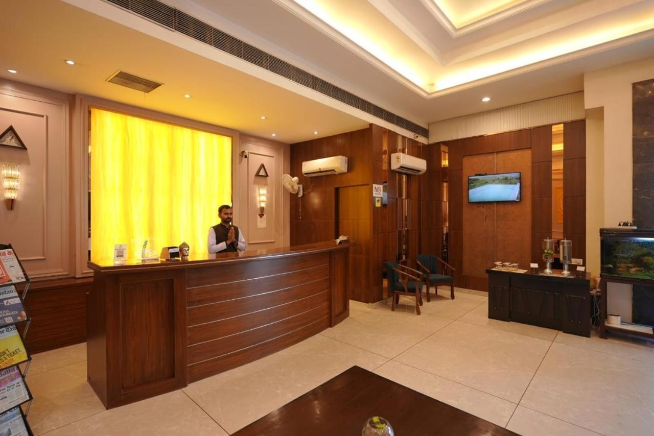 Click Hotel Kohinoor, Лудяна Екстериор снимка