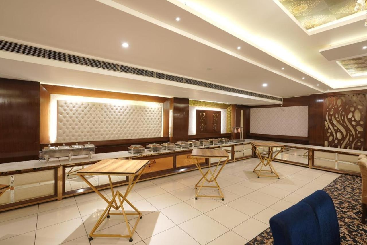 Click Hotel Kohinoor, Лудяна Екстериор снимка