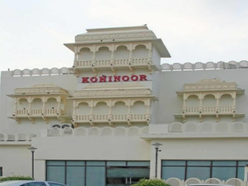 Click Hotel Kohinoor, Лудяна Екстериор снимка